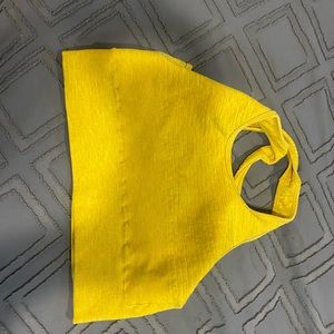 Size medium alphalete sports bra! In excellent used condition